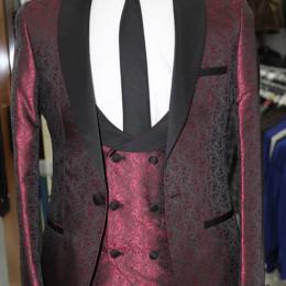 RITZY MEN'S WINE FLOWER LIKE 3 PIECE SUIT |SUT 023 (AVAILABLE IN ALL SIZES)